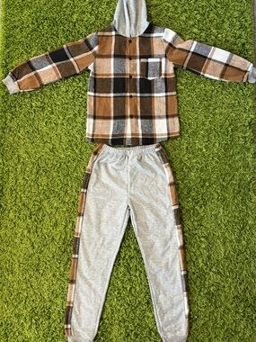 Cozy Kids Plaid Hoodie & Jogger Set - Brown & Gray